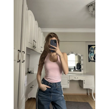 Pembe Boyundan Geçirmeli Crop