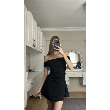 Siyah Madonna Yaka Drapeli Elbise