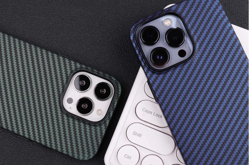 Apple iPhone 13 Pro Kılıf Karbon Fiber Tasarımlı Zore Karbono Kapak