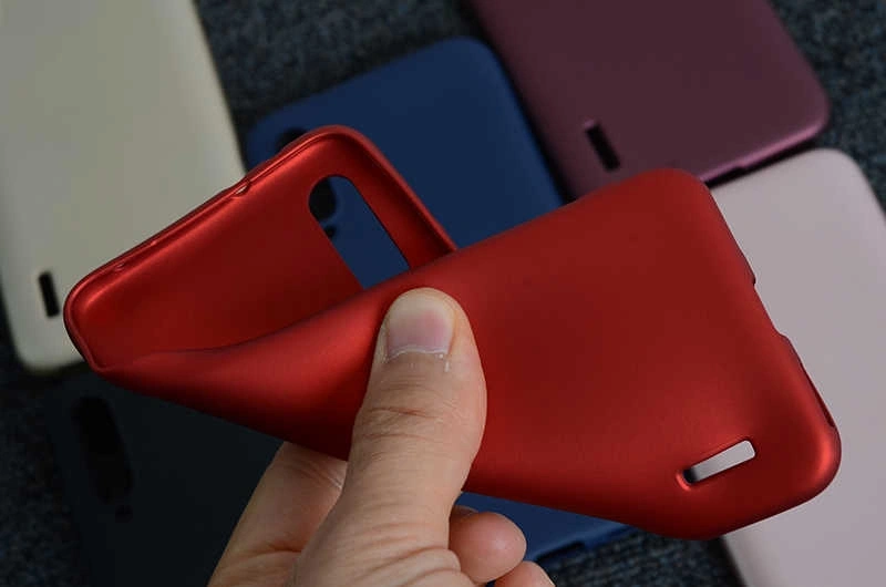 Xiaomi Mi A3 Kılıf Zore Premier Silikon Kapak