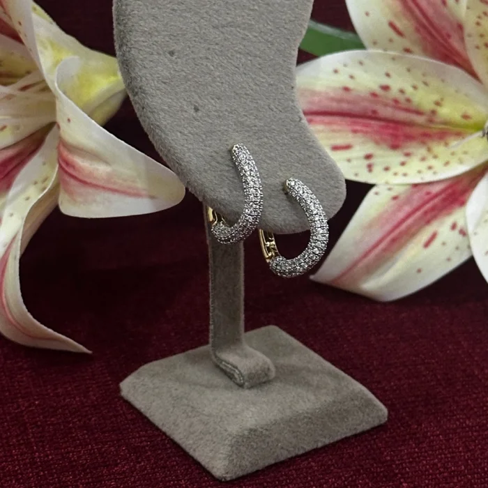 Çelik Silver Taşlı Küpe Gold