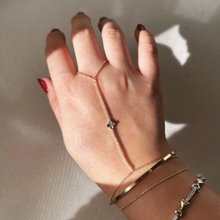 Çelik Taşlı Zarif Şahmeran Gold