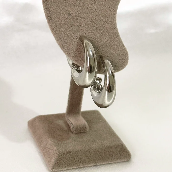 Kararmaz VIP Bombeli Silver Küpe