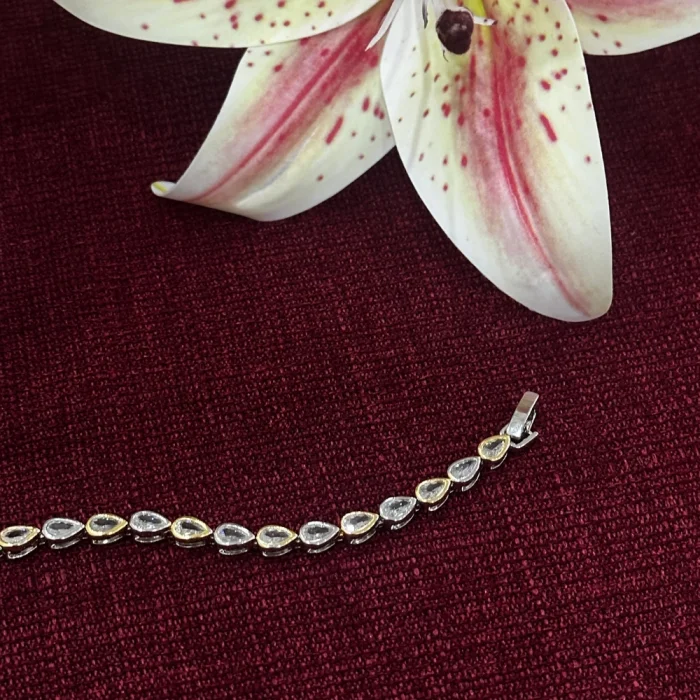 VIP Seri Damla Taş Zirkon Bileklik Gold-Silver