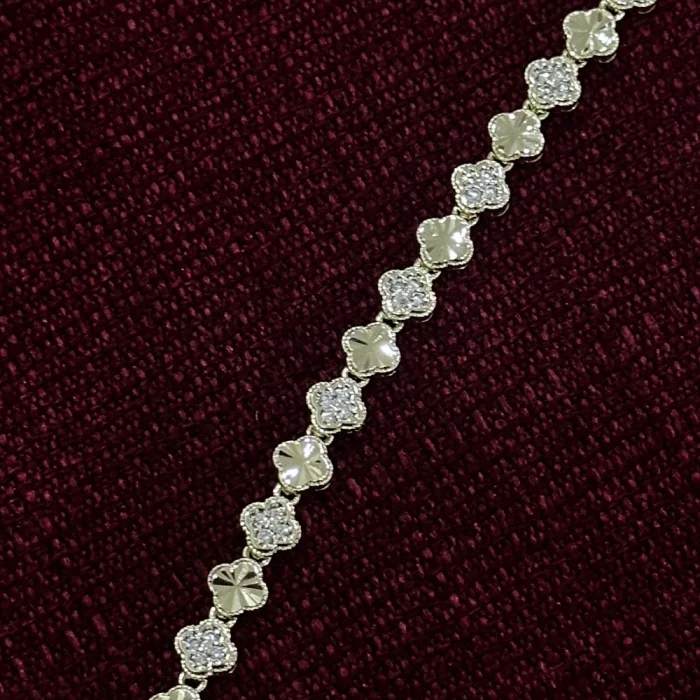 VIP Seri Küçük Yonca Bileklik Gold