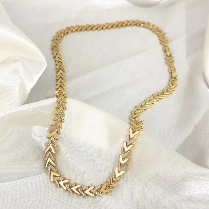 VIP Seri Zirkon Taşlı Ok Kolye Gold