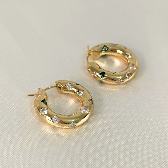 Yeşil Beyaz Taşlı Çelik Gold Küpe