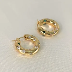 Yeşil Beyaz Taşlı Çelik Gold Küpe