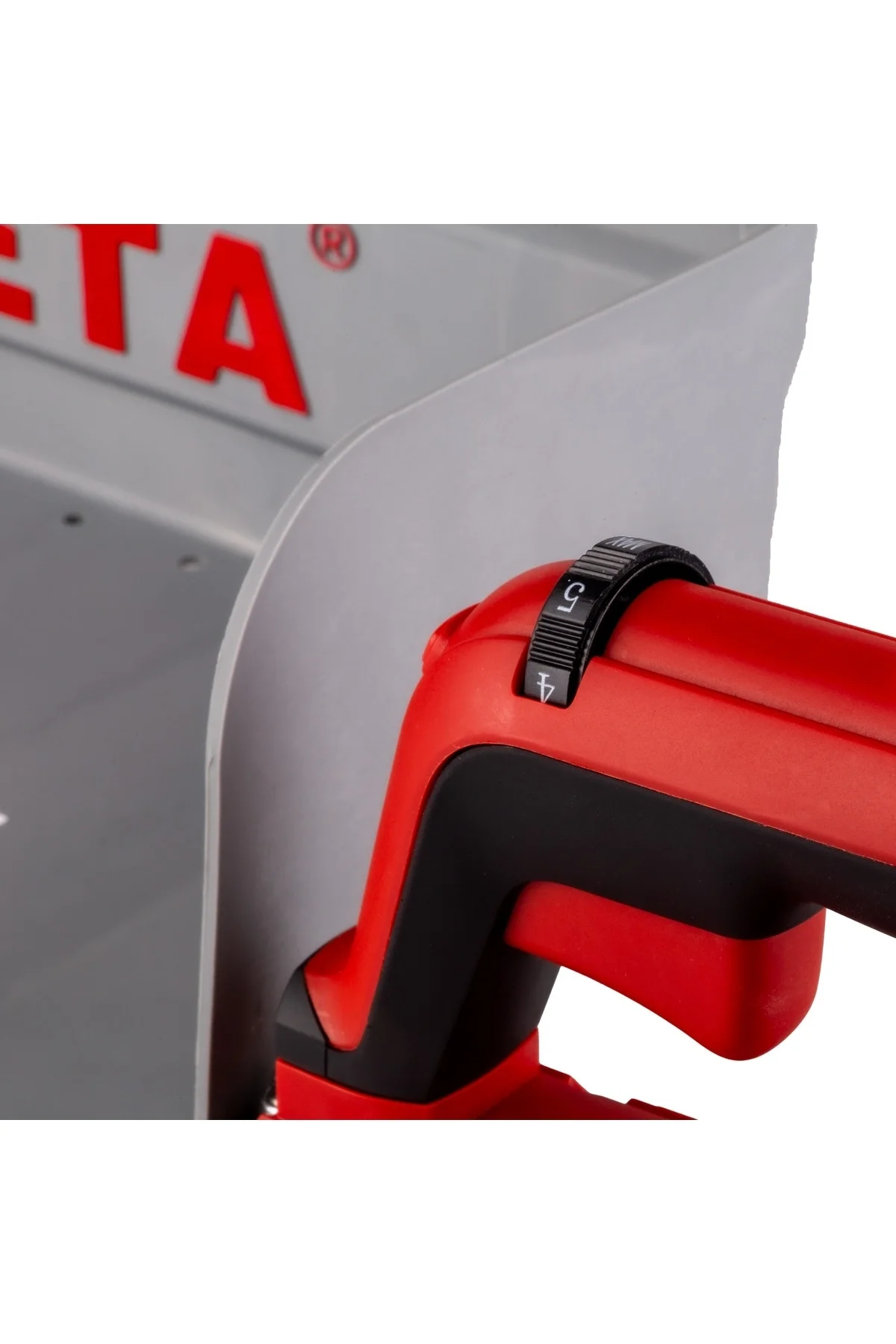 Veta VT-30TP Akülü Çay Toplama Makinesi Akülü Sepetli