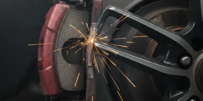 Fren Balatası Ne Zaman Değişir? (Detaylı Rehber)