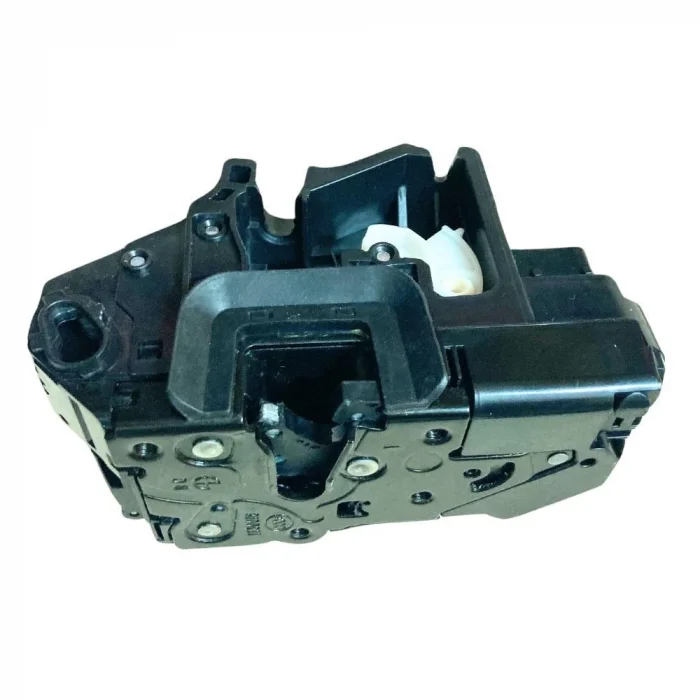 Sağ Ön Kapı Kilit (Çin Muadil) | Emgrand Ec7