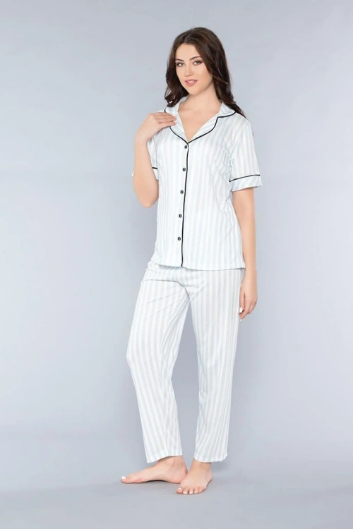 Kadın çizgili boydan düğmeli mavi pijama takımı