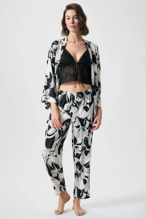 Penyemood Dantel büstiyerli üçlü sabahlık pijama takımı