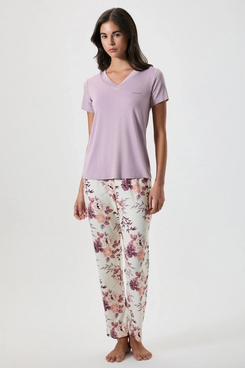 Penyemood Saten yaka detaylı pembe pijama takımı