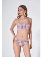 Desenli omuzdan bağlamalı bikini takımı