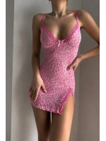 Kadın pembe leopar desenli fantezi gecelik (tanga iççamaşırı dahil)