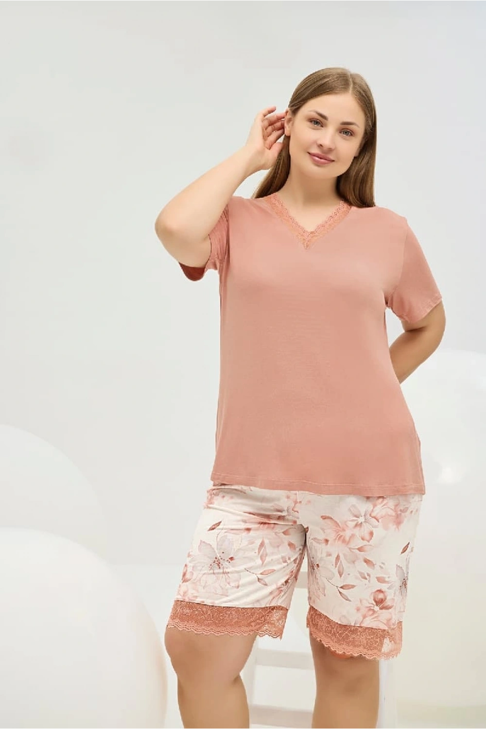 Büyük Beden Dantel detaylı Şortlu Pijama Takımı Somon renk