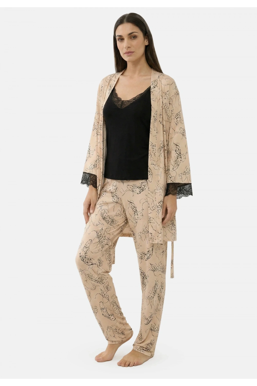 Dantel detaylı üçlü pijama takımı