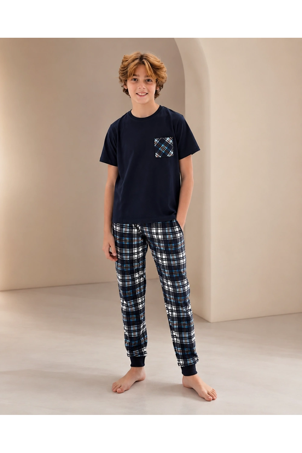 Erkek çocuk lacivert kısa kollu pijama takımı