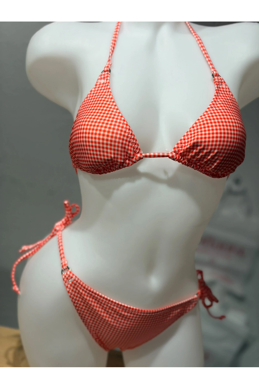 Kadın piti kareli bikini takımı