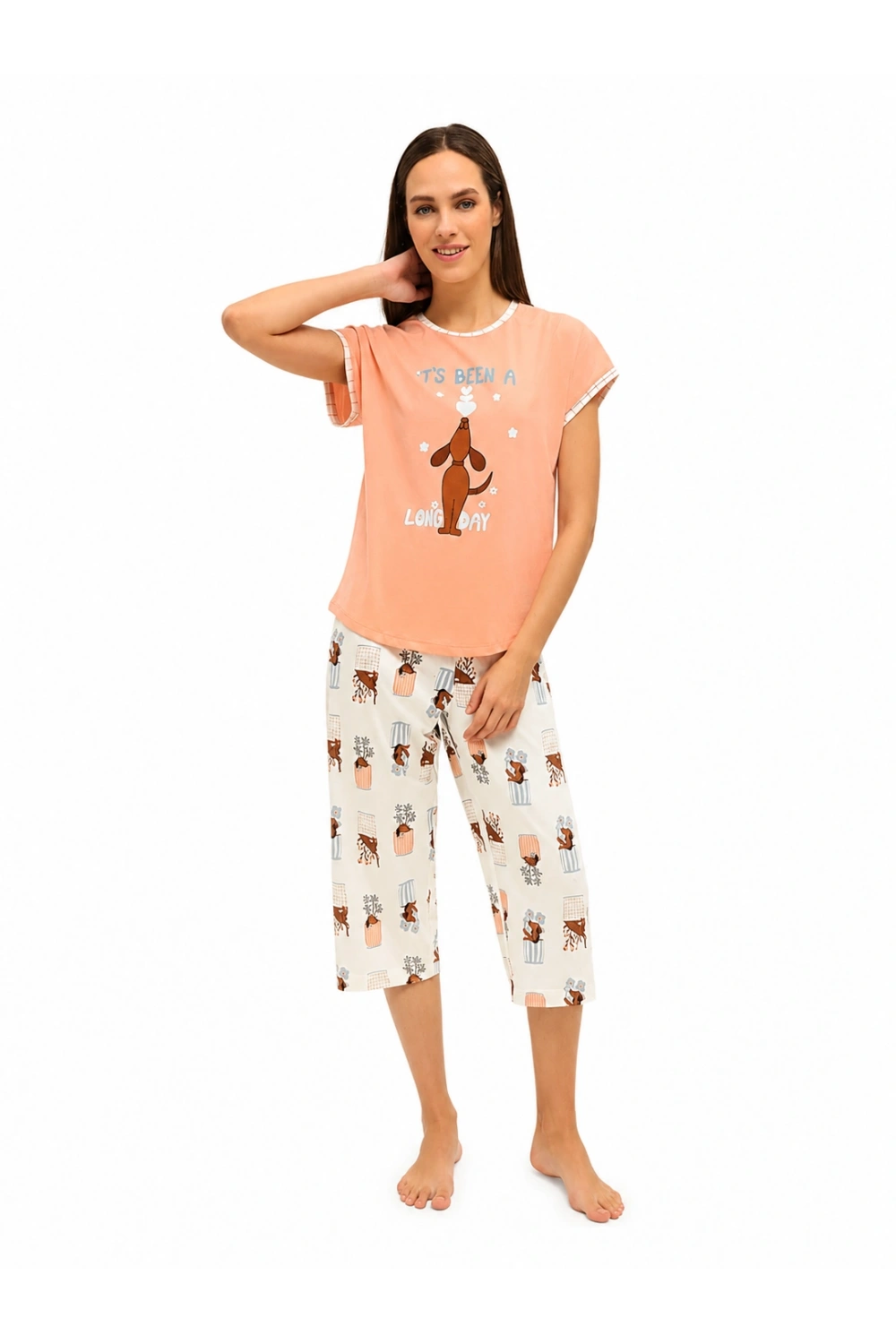 Kısa kollu kaprili köpek figürlü pijama takımı