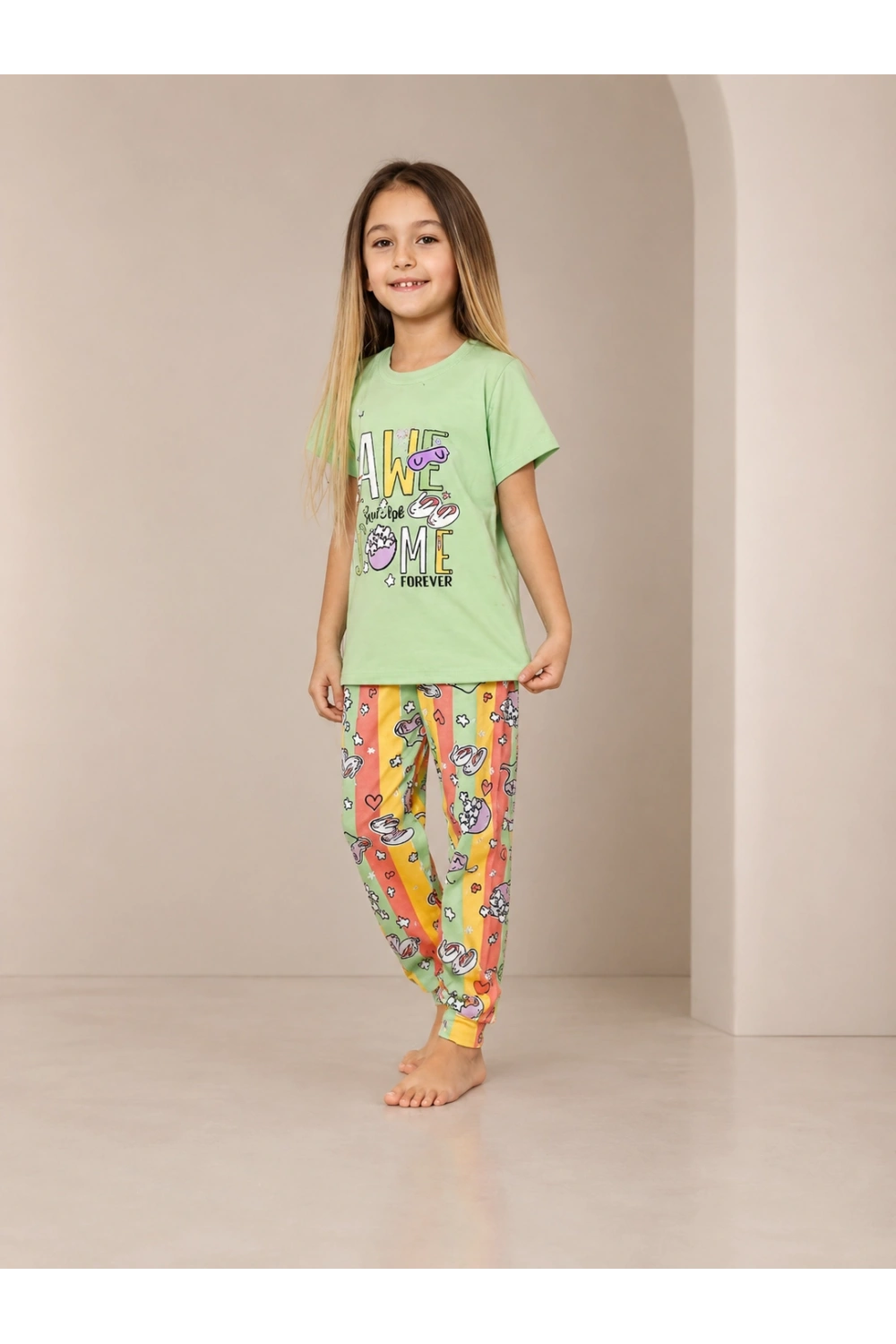 Kız çocuk çok renkli pijama takımı