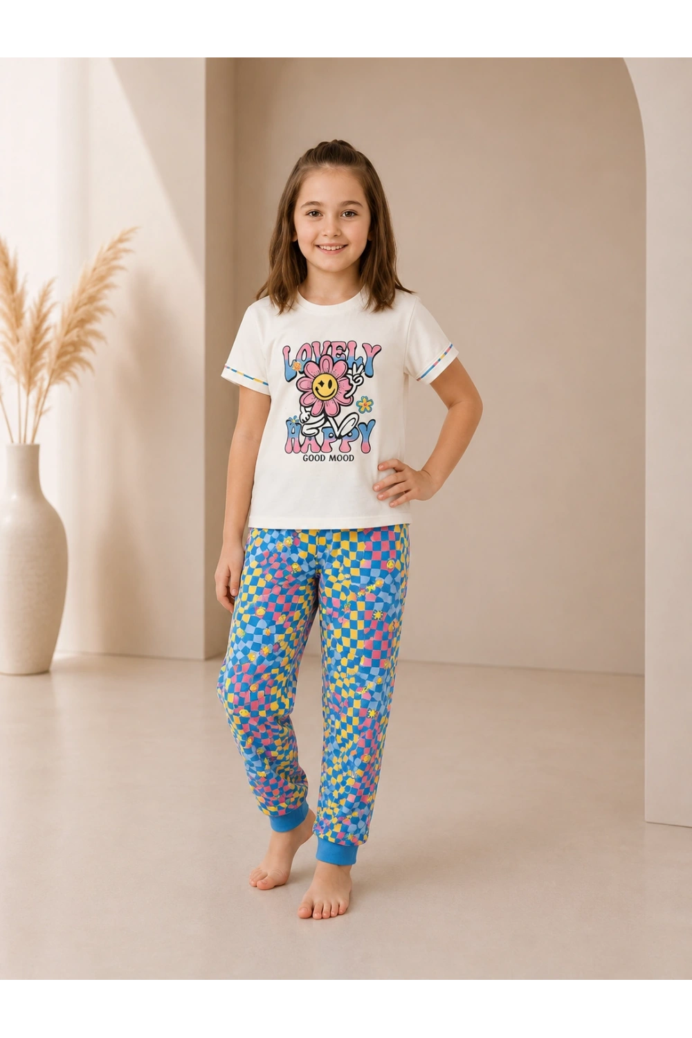 Kız çocuk renkli pijama takımı