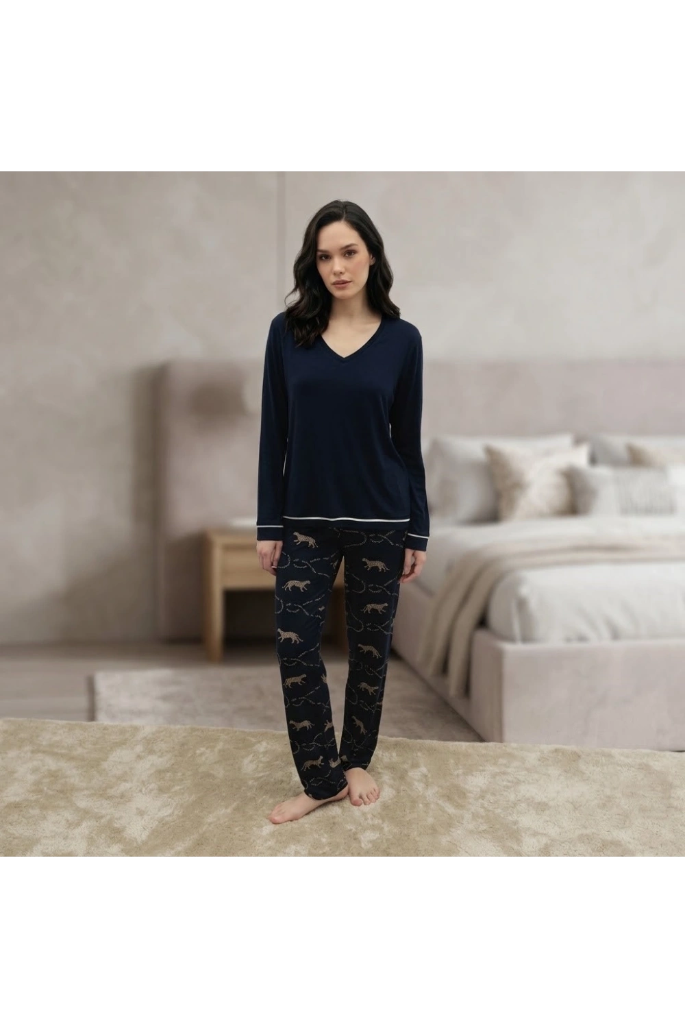 Lacivert leopar desenli pijama takımı