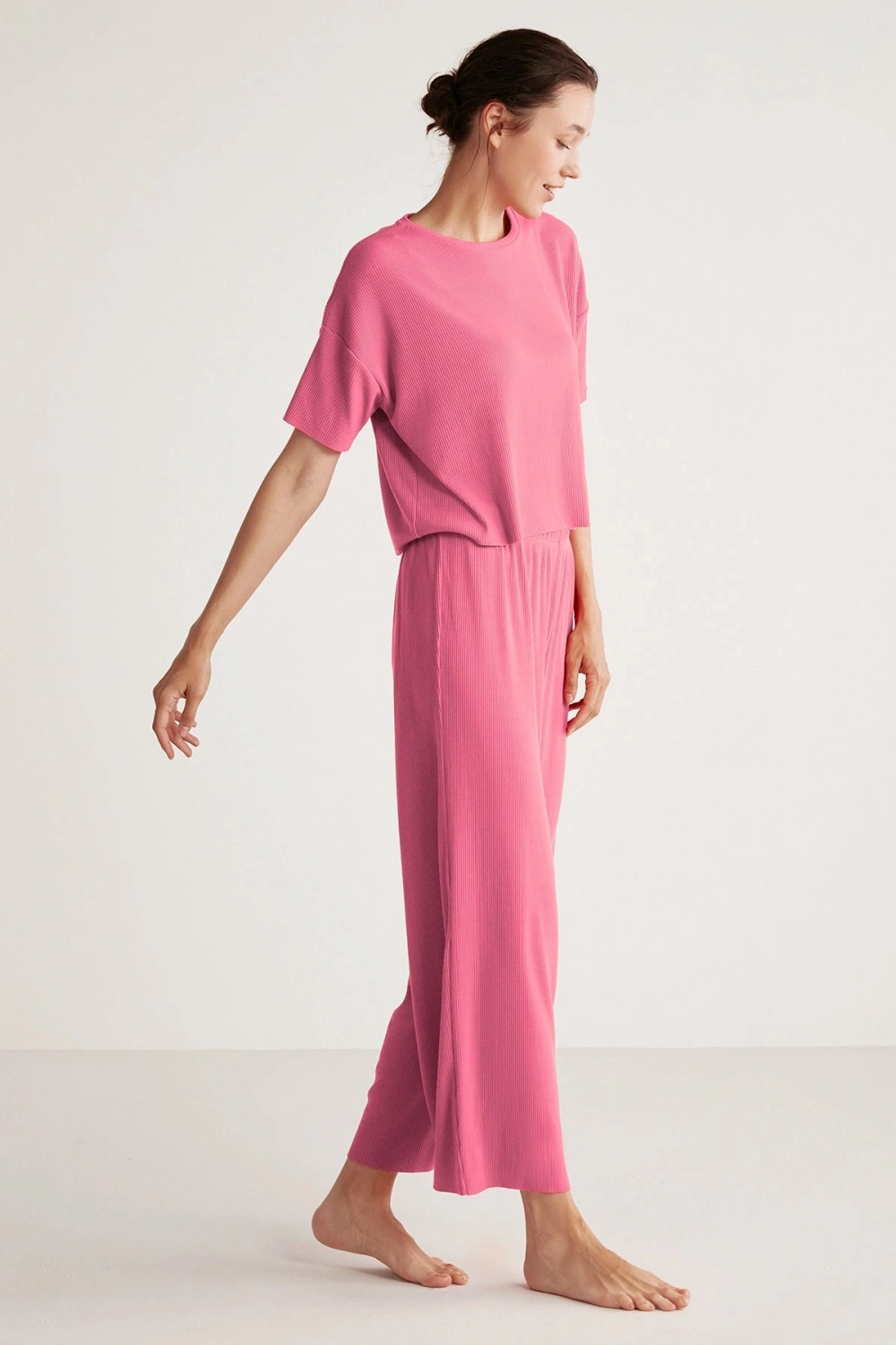 Penyemood Bisiklet yaka rahat kesim pembe pijama takımı 9457