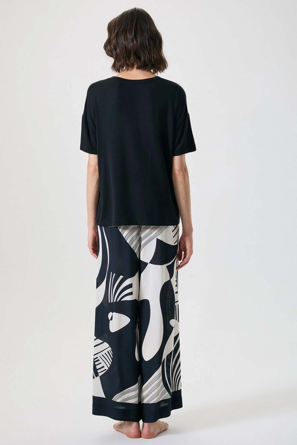Penyemood Zebra desenli v yakalı geniş paça pantolon takmı