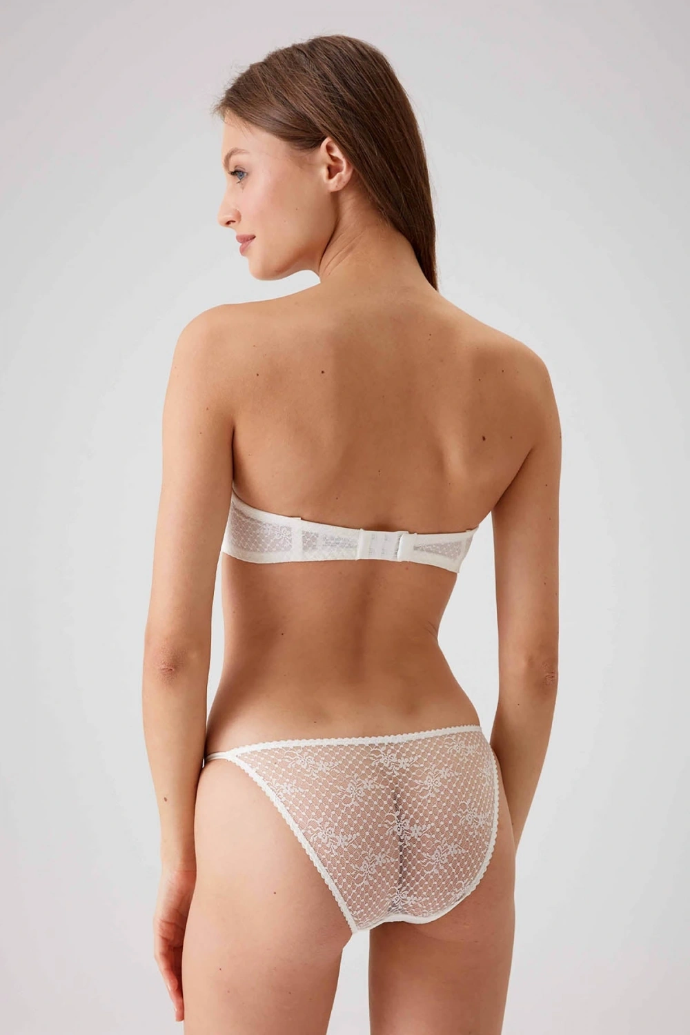 Pierre cardin Siena Balenli Desteksiz Dantelli Straplez Sütyen ve V-Slip İç Çamaşır Takımı ekru