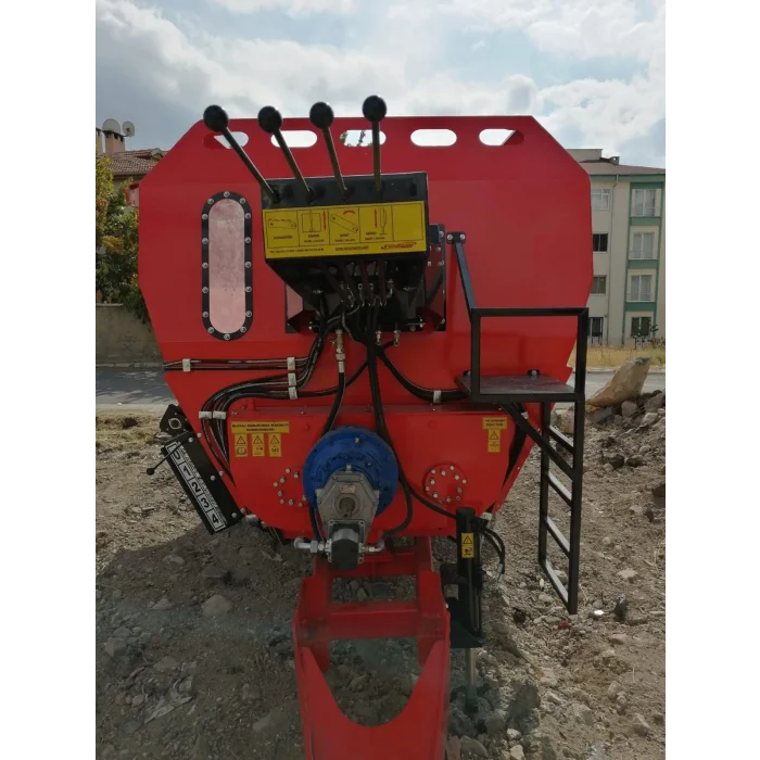 10 M3 YATAY ÇİFT HELEZONLU YEM KARMA MAKİNESİ