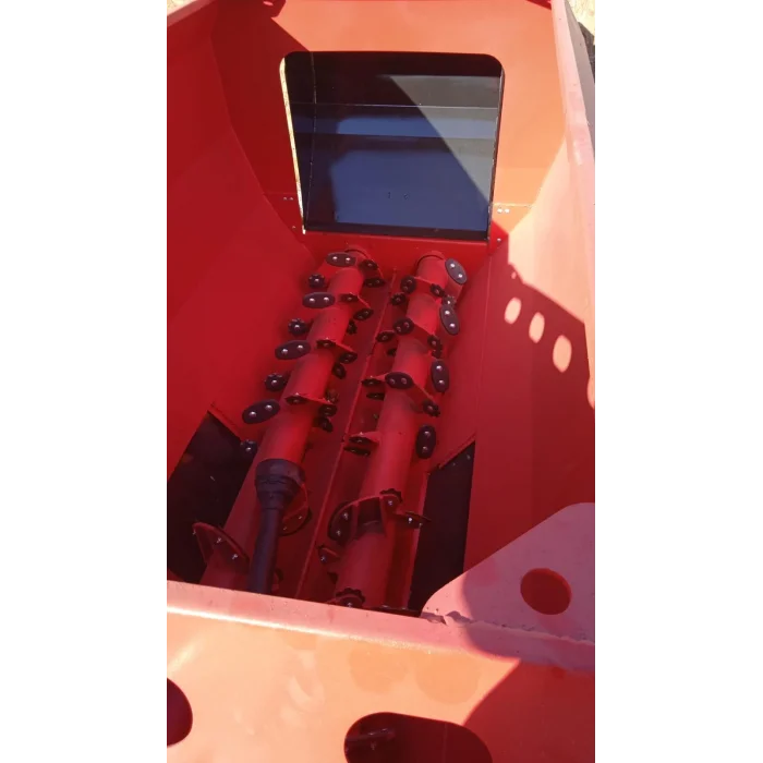 6 M3 YATAY ÇİFT HELEZONLU YEM KARMA MAKİNESİ