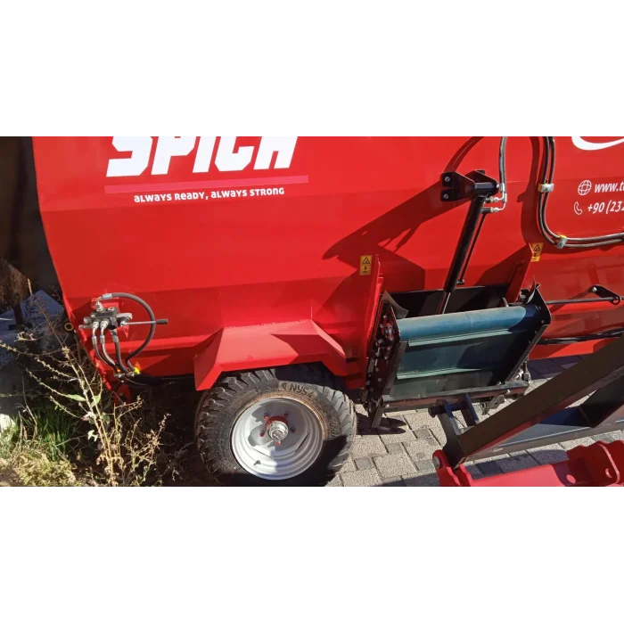 6 M3 YATAY ÇİFT HELEZONLU YEM KARMA MAKİNESİ