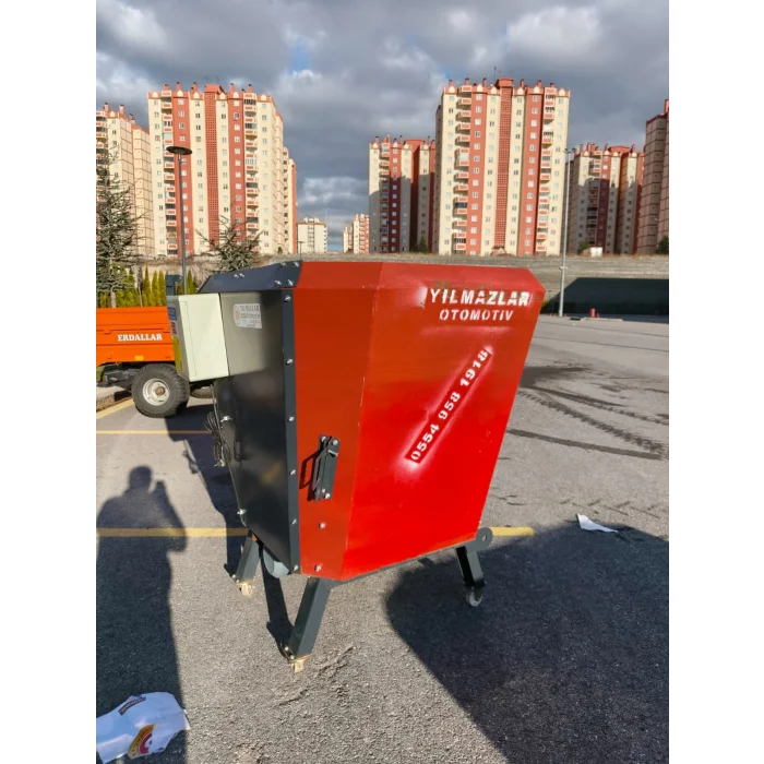 1,5 M3 TAM OTOMATİK YEM KARMA MAKİNESİ 220 VOLT