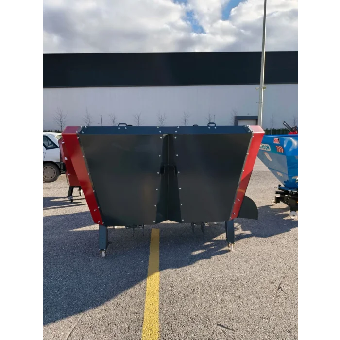 2 M3 TAM OTOMATİK YEM KARMA MAKİNESİ 220 VOLT