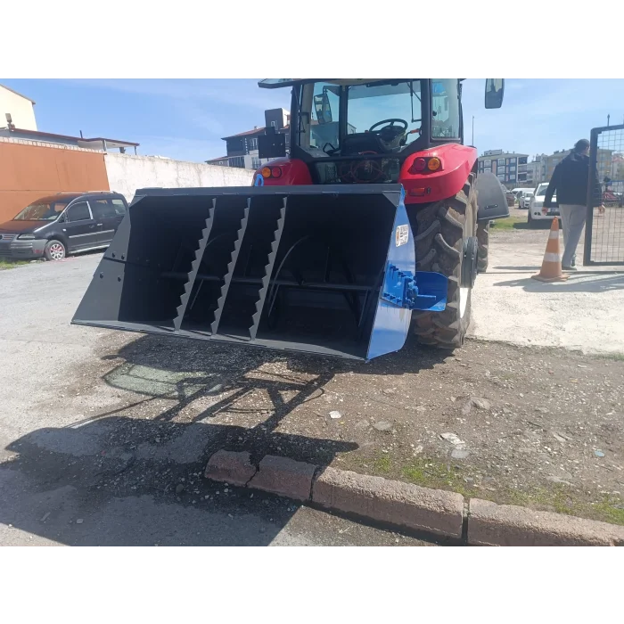 TRAKTÖR ARKASI HARÇ KARMA MAKİNESİ