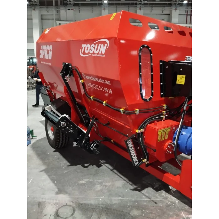 8 M3 YATAY ÇİFT HELEZONLU YEM KARMA MAKİNESİ