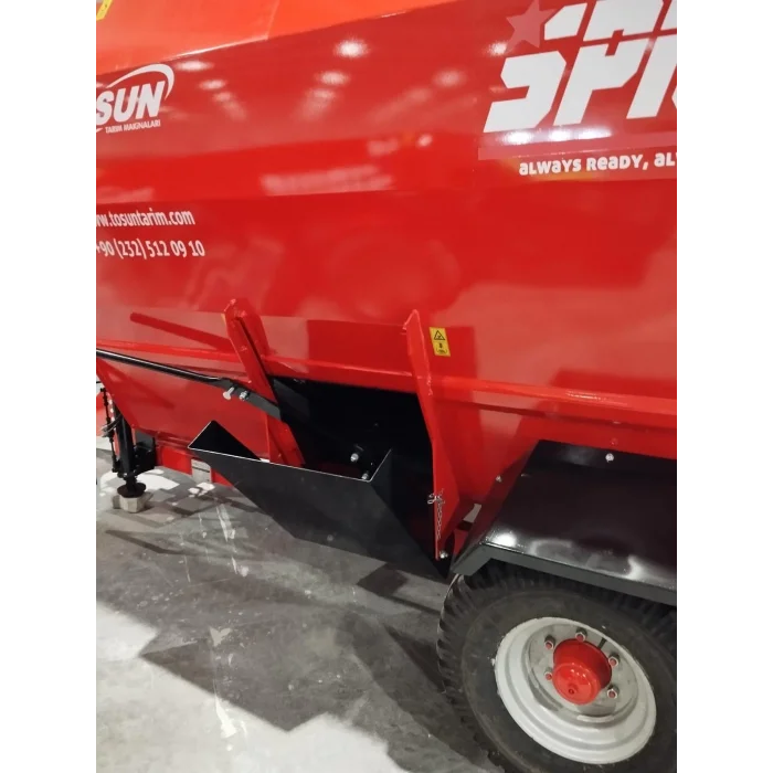 8 M3 YATAY ÇİFT HELEZONLU YEM KARMA MAKİNESİ