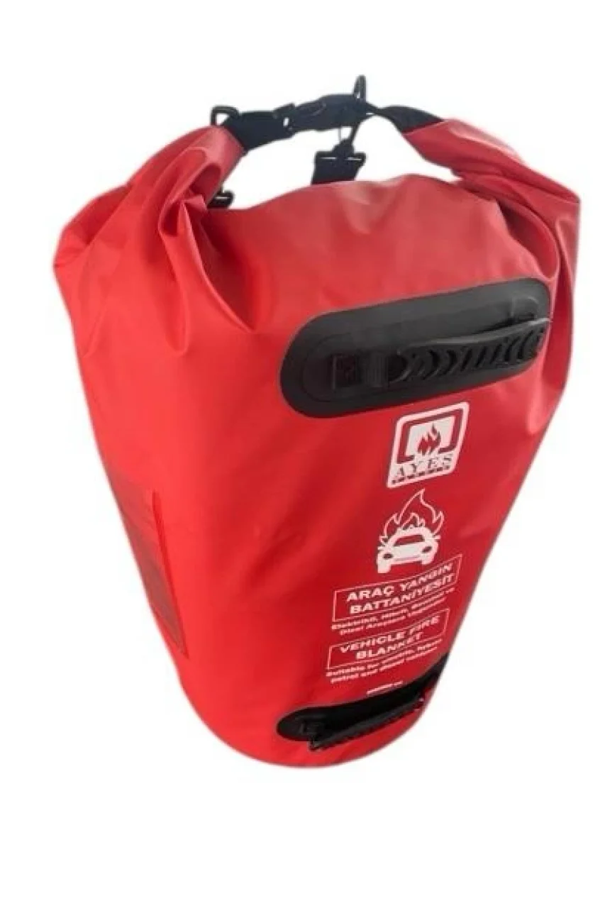 Elektrikli Araç Yangınlarına Karşı Özel Yangın Battaniyesi 6X8 Metre Ölçüsünde Kendi Özel Çantasında