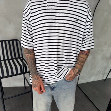 SW Çizgili Oversize Unisex Tişört -Beyaz
