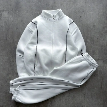 Biyeli Paça Lastik Şardonlu Eşofman Takımı-Beyaz