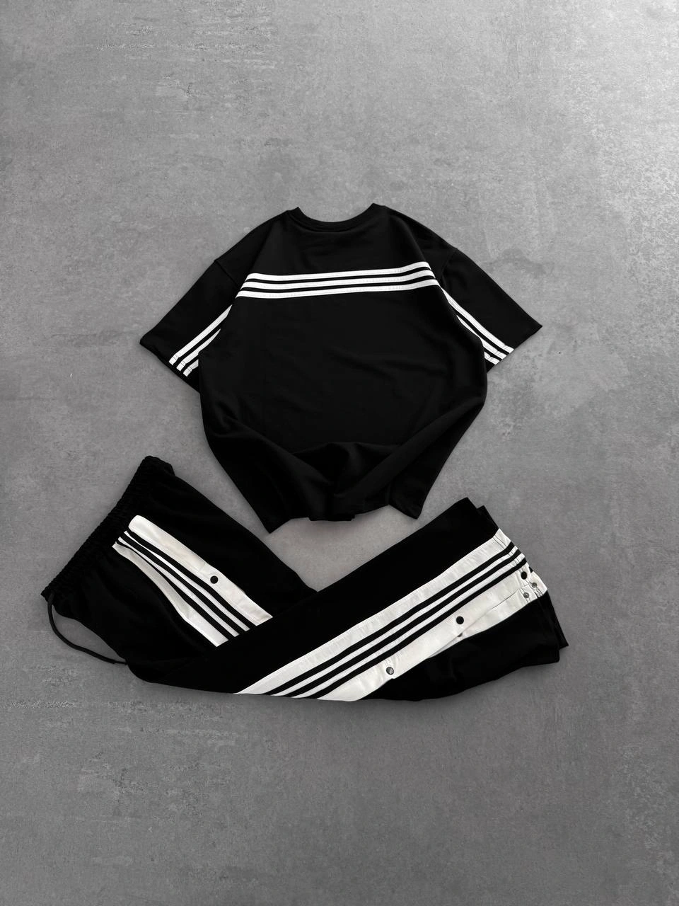 Çıtçıtlı Unisex Oversize Eşofman Takımı-Siyah