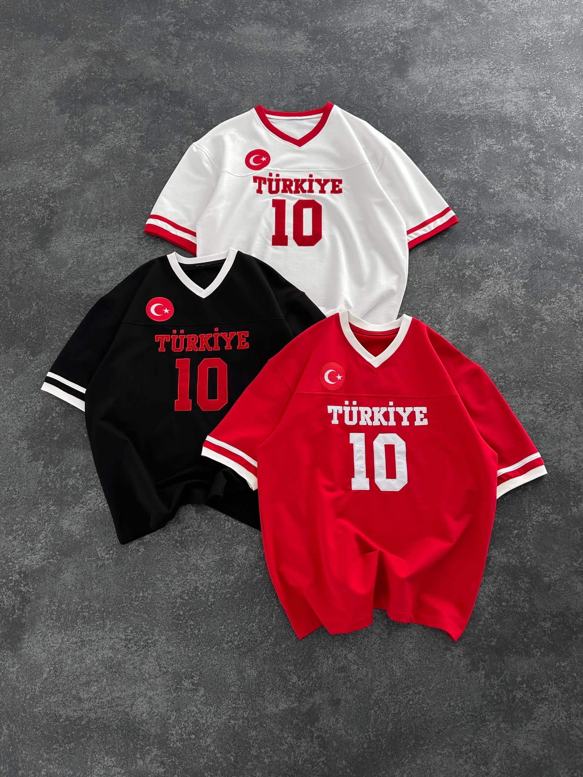 TR 10 Unisex Oversize Tshirt-Kırmızı