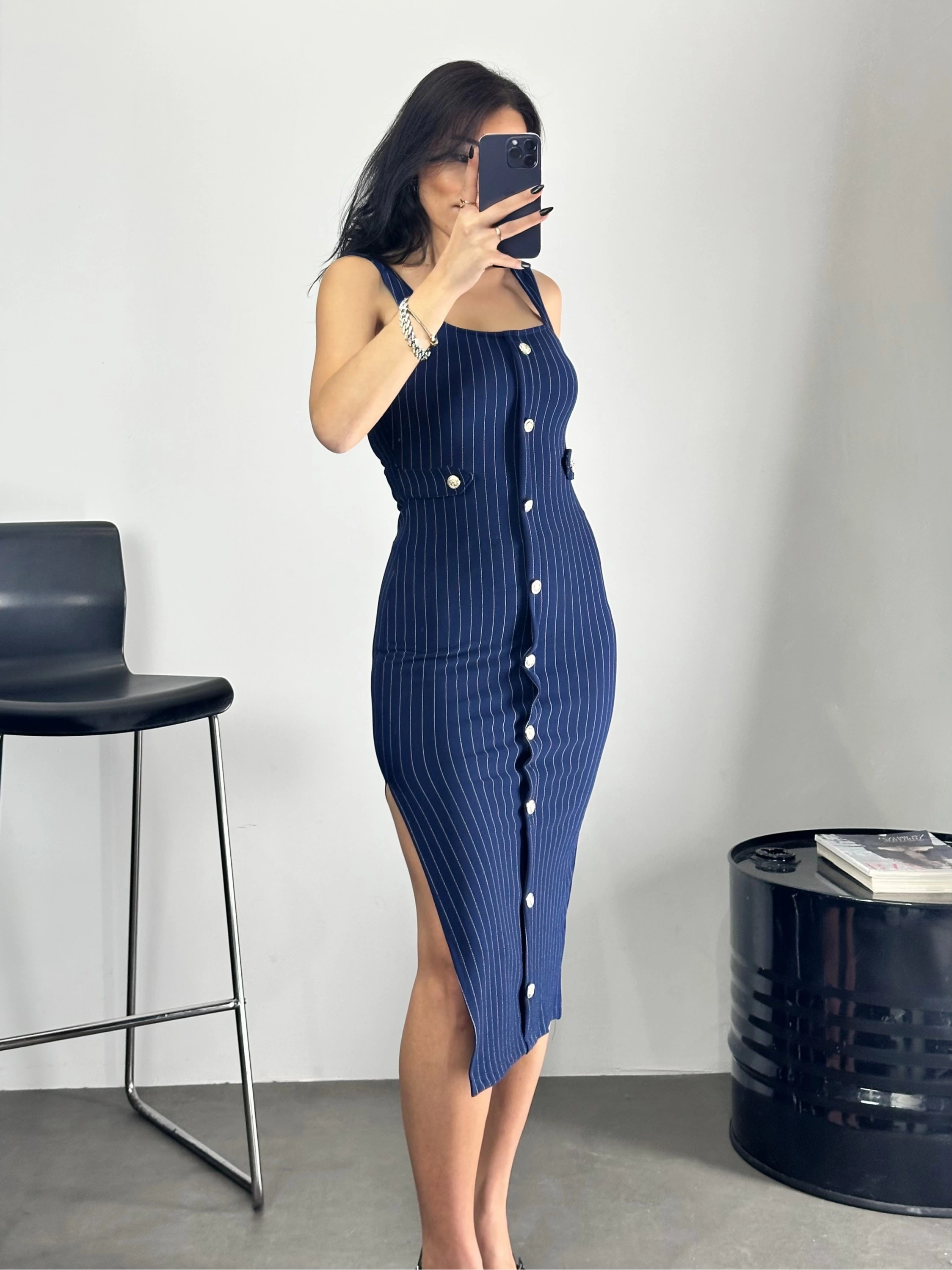 Düğme Detaylı Çizgili Kalem Elbise