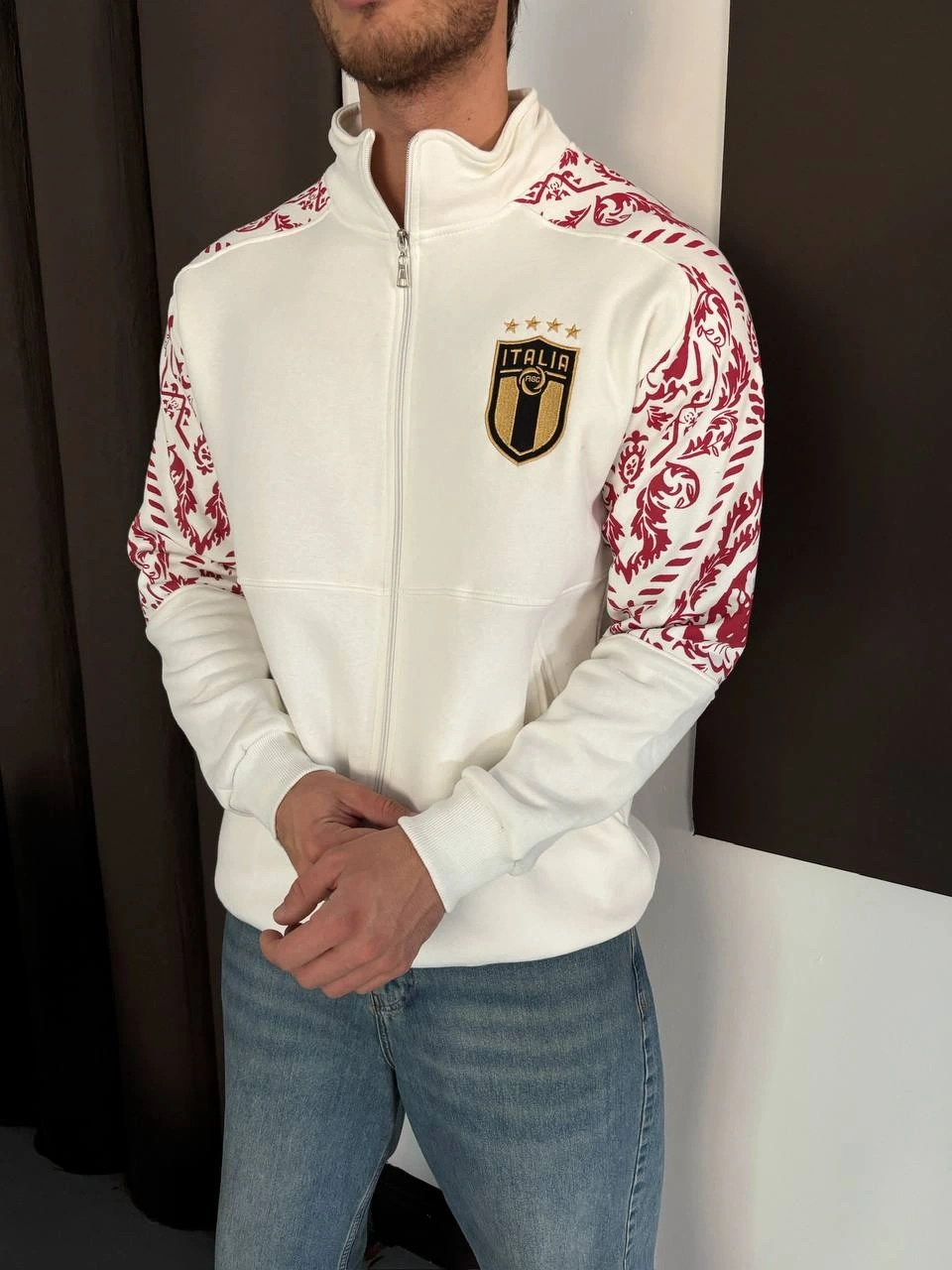 ITL Kol Desenli Unisex Şardonlu Hırka-Beyaz