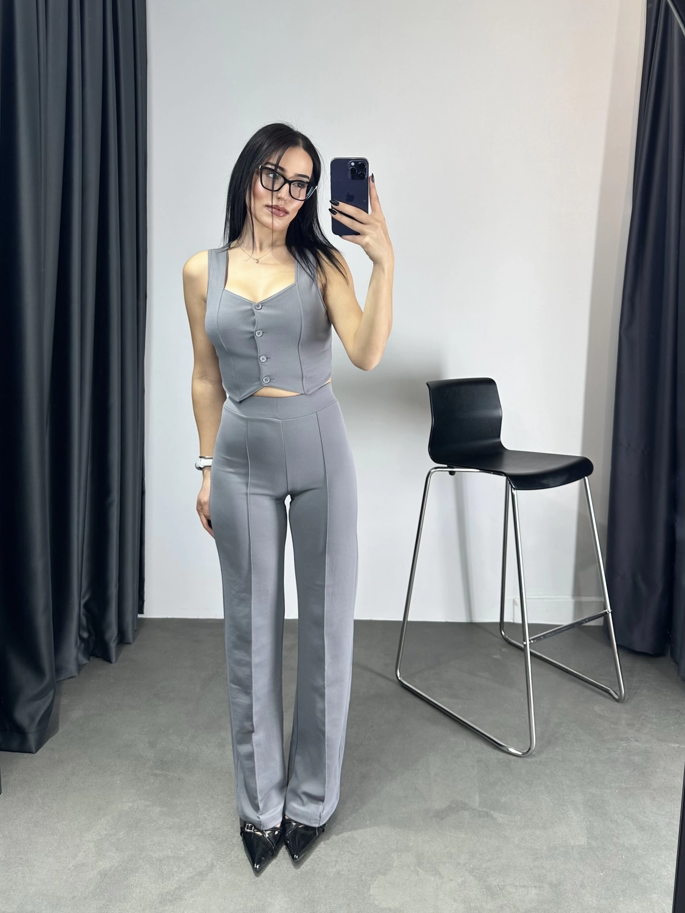 Jakar Yelekli Takım