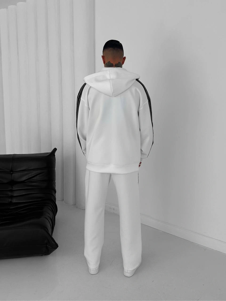 Kapüşonlu Şardonlu Eşofman Takımı-Beyaz