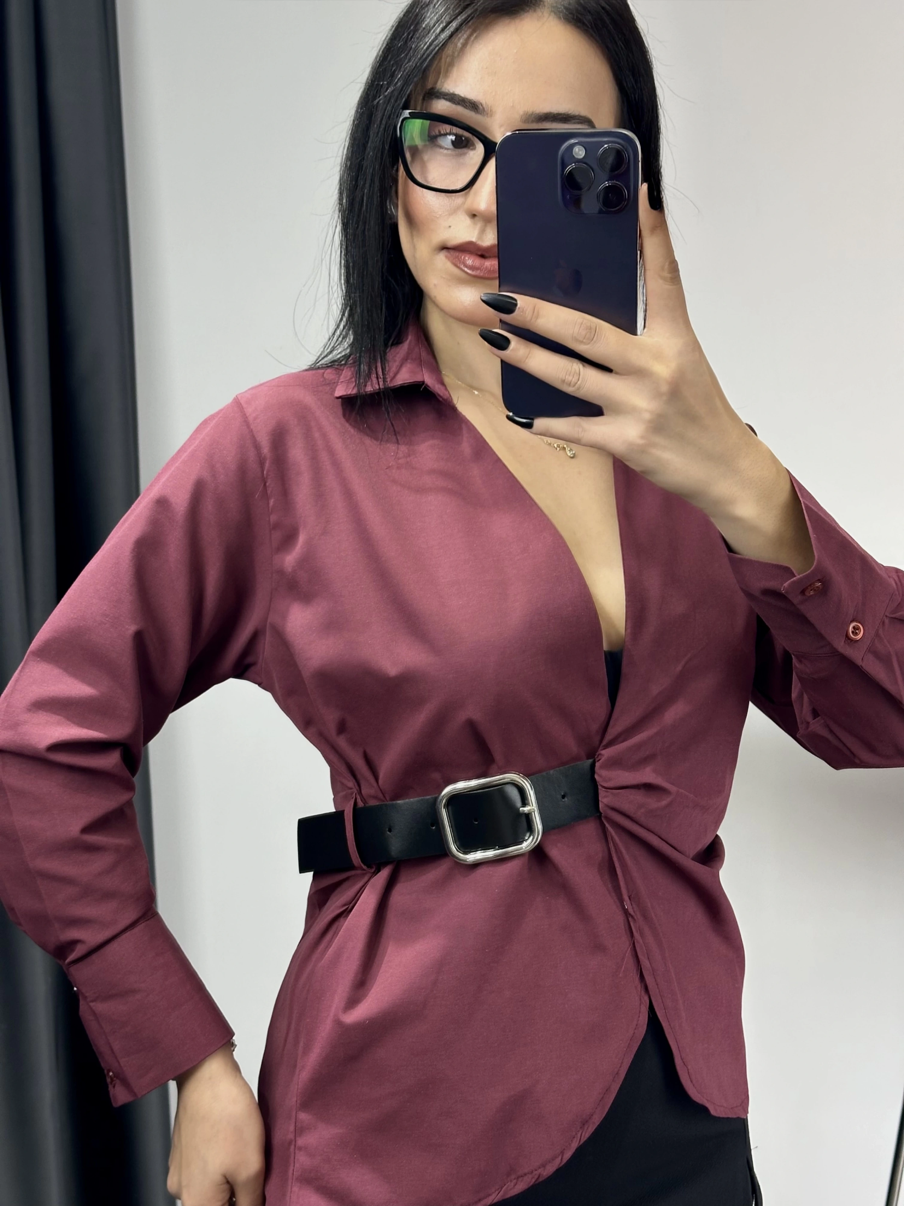 Kemer Detaylı Tasarım Gömlek