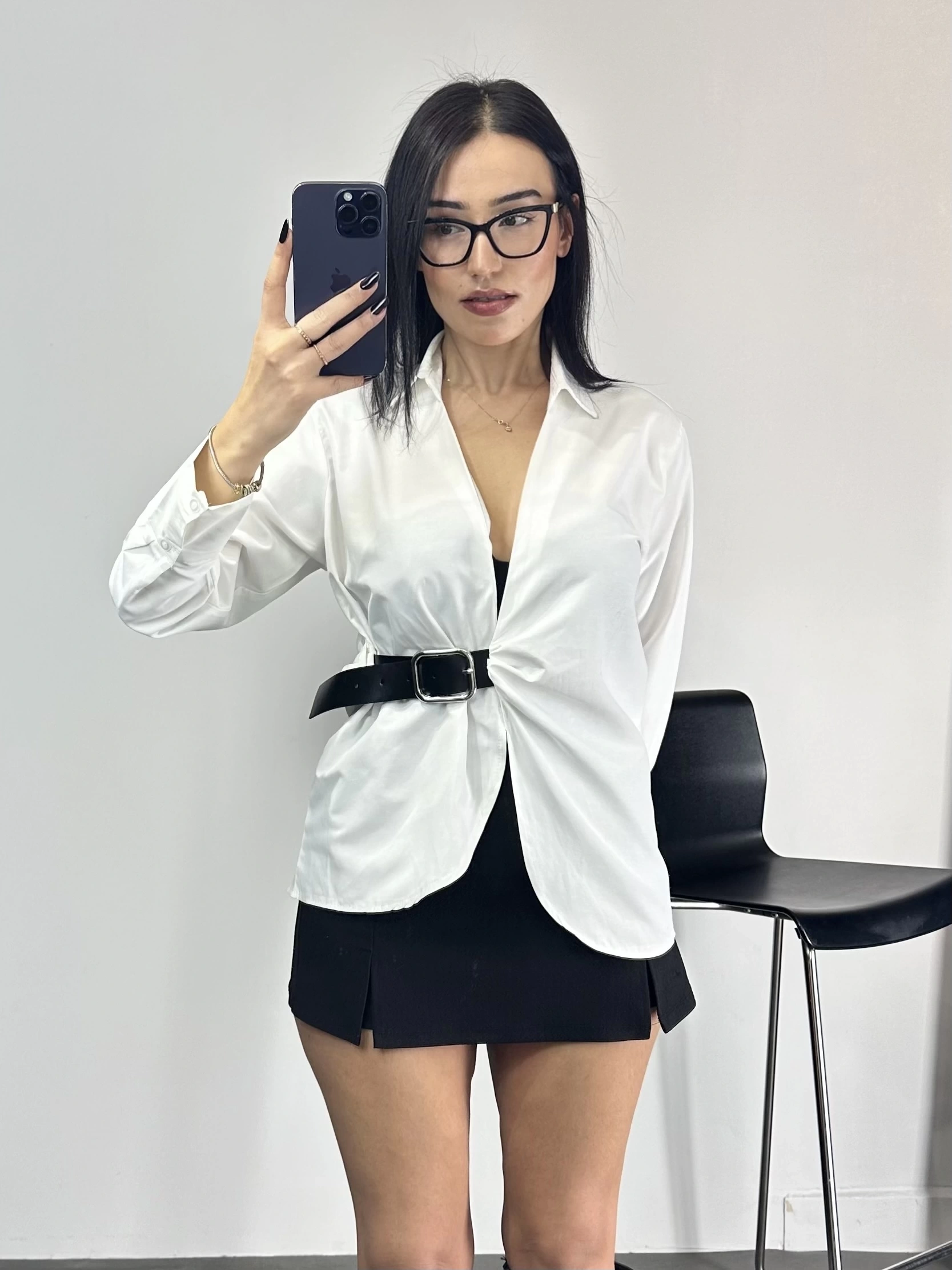 Kemer Detaylı Tasarım Gömlek